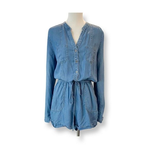 Fashion Nova Water Under The Bridge Chambray Button Front Romper Size Large - Picture 2 of 8